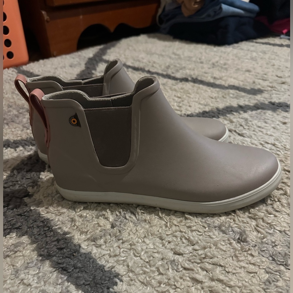 Bogs rain boots